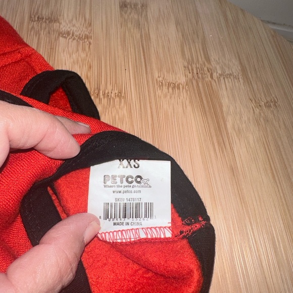 Petco - ‘Heartbreaker’ hoodie - Picture 3 of 3